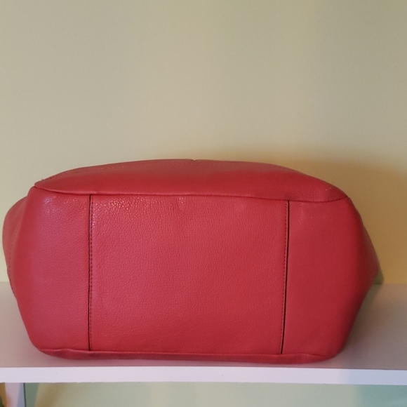 Handbag - Picture 4 of 4